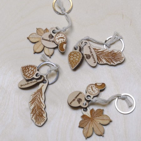 wooden-keychain-leaves-soundswood